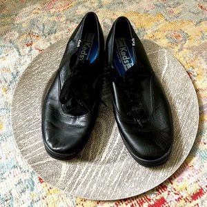 Black leather keds like new not sure if ever worn.
